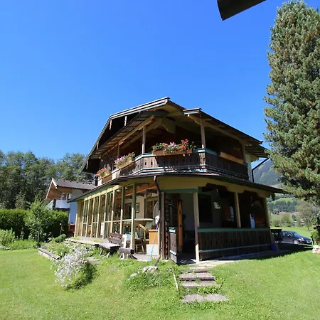 Neukirchen Near Slopes, Cleaning Included Διαμέρισμα