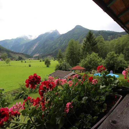 Neukirchen Near Slopes, Cleaning Included